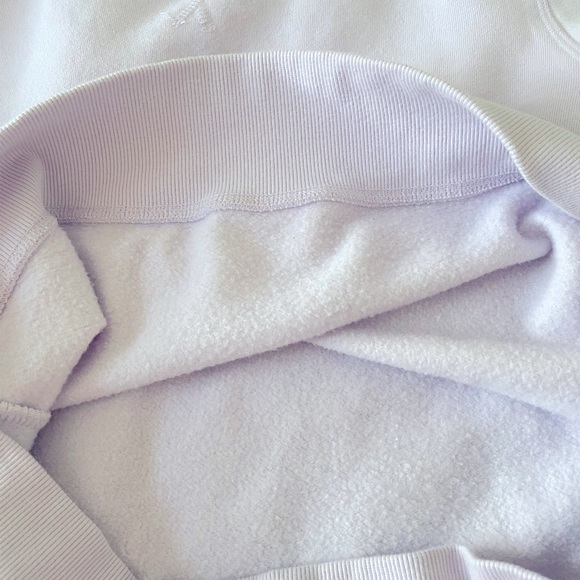 📝 Cute and comfy lilac sweatshirt (pullover) size M. - Picture 6 of 6